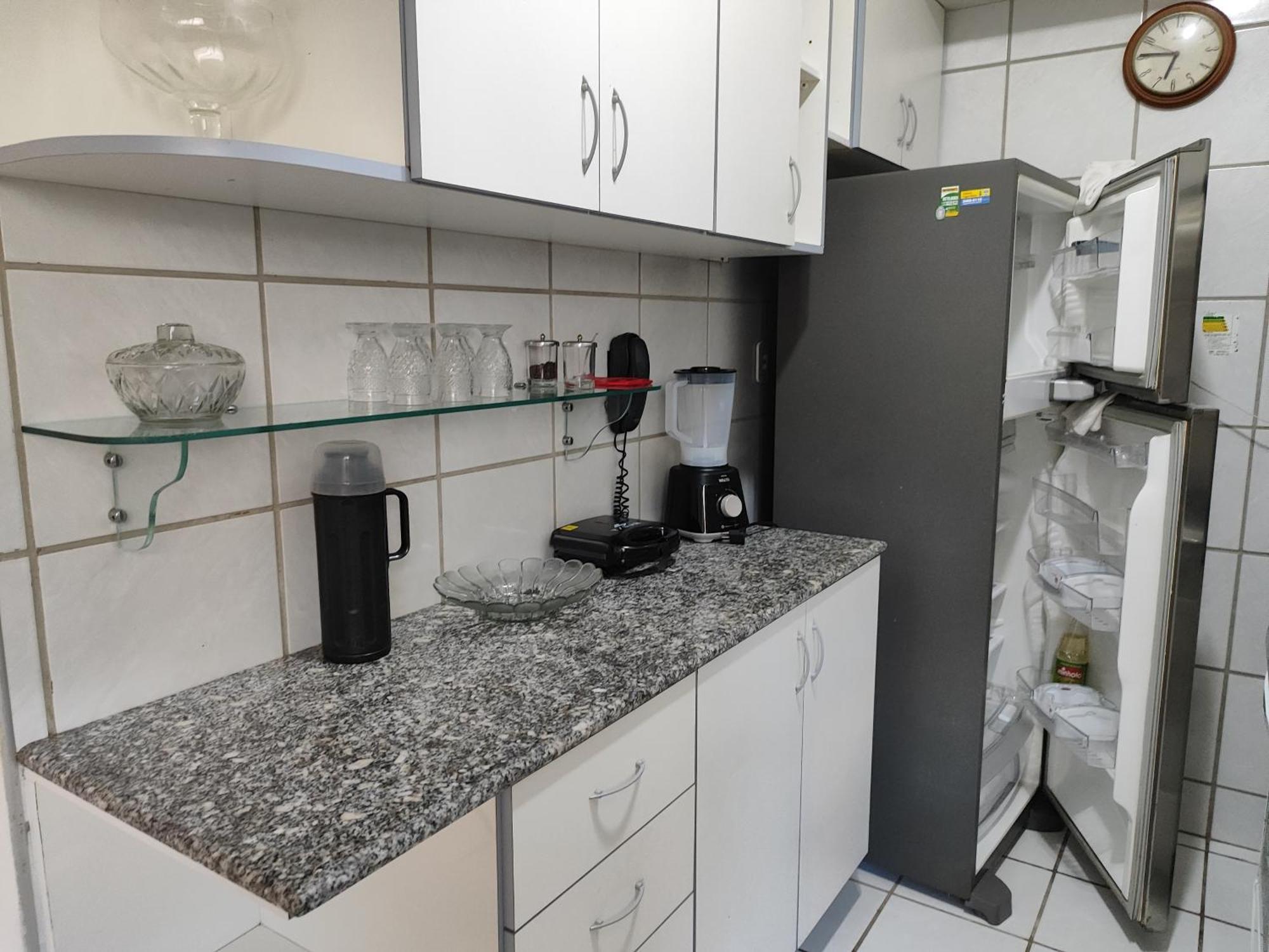 Apartamento 3 Quartos No Cambeba *
